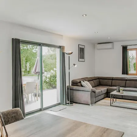 Vakantiehuis Bleu 39 *