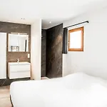 Bleu 39 Holiday home *
