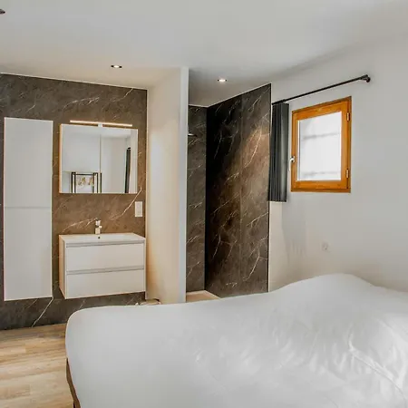 Holiday home Bleu 39 Lacapelle-Marival